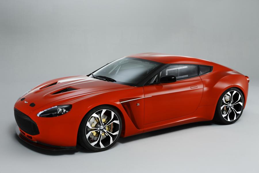  Aston Martin V12 Zagato Concept 2011 года  (фото 12 из 14)